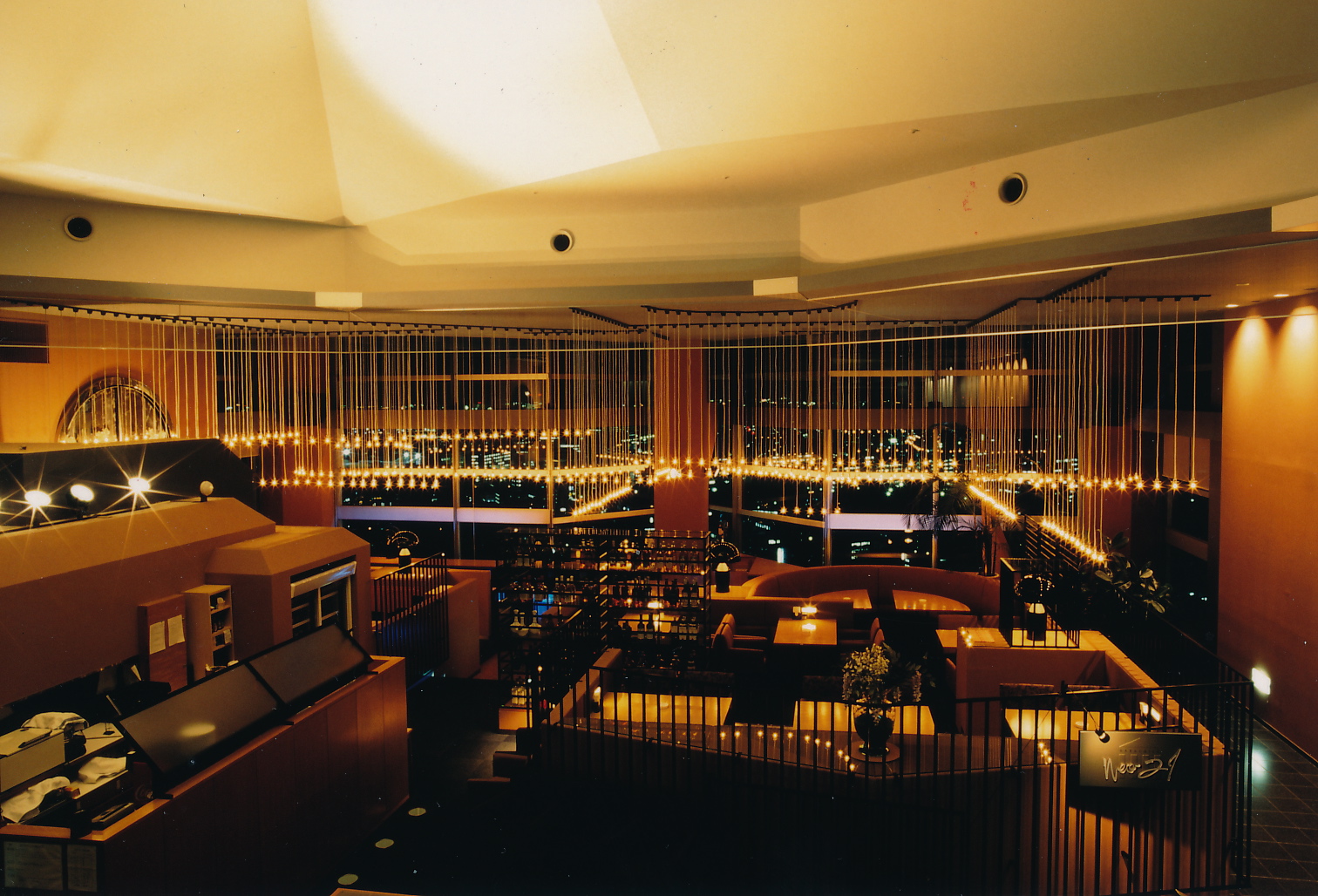 1993-5.jpg